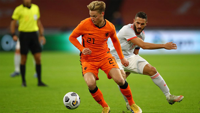 Soi kèo phạt góc Montenegro vs Hà Lan